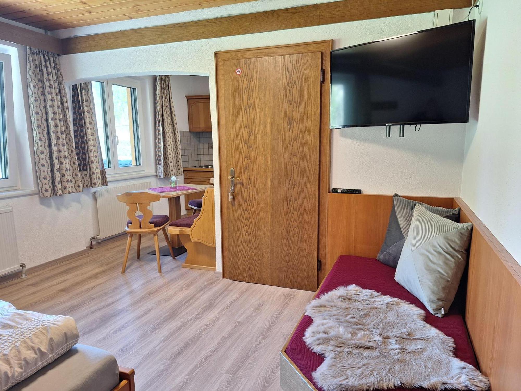 Appartement Haus Sprenger à Häselgehr Extérieur photo